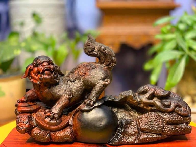 Nghê Việt – ‘gã linh vật’ trở lại